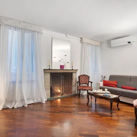 Residenza Correr Near San Marco Διαμέρισμα *