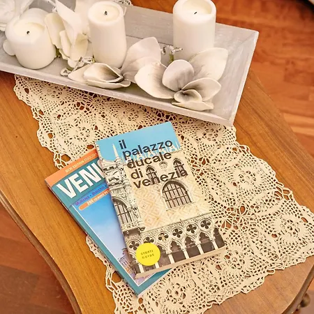 Διαμέρισμα Residenza Correr Near San Marco